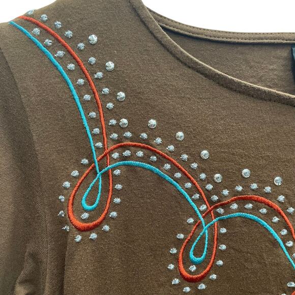 Bob Mackie Wearable Art Knit Pullover Embroidered Brads Size Medium - Picture 3 of 8